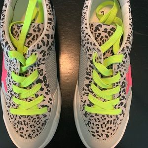 Steve Madden Sneakers